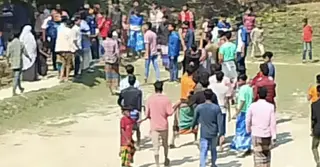 হাতিয়ায় ভোটকেন্দ্র দখল ও ব্যালটে সিল মারার অভিযোগ